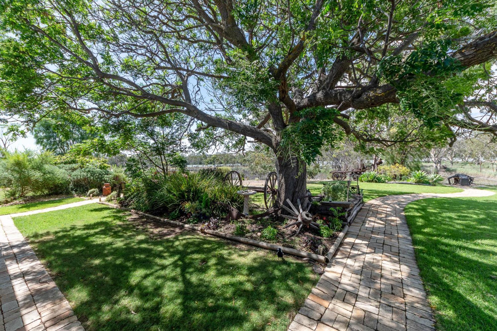 Lake Bywater Cottage Walker Flat Buitenkant foto